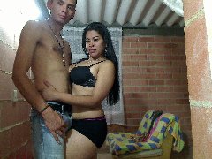Couple Latina